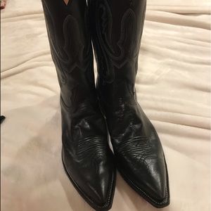 Nocona Men’s Western cowboy boots